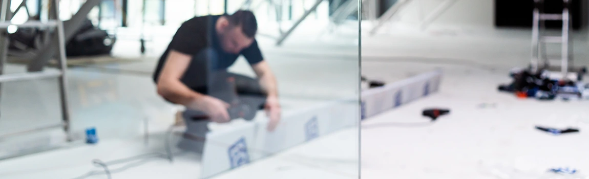 Emergency Commercial Glass Repair in Brent, FL